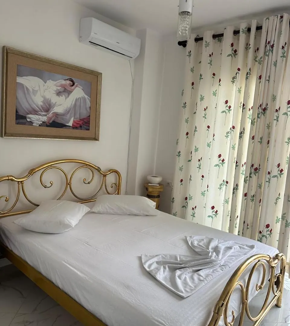 Center Apartments Sarandë