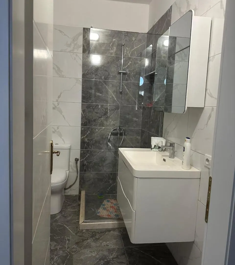 Center Apartments Sarandë